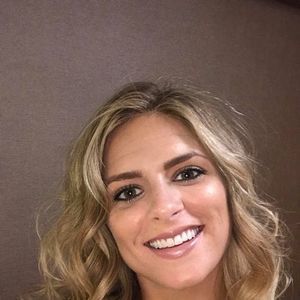 Meet your Posher, Alexia